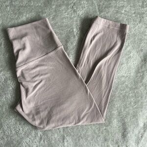 Lululemon Align High-Rise Crop Leggings 21” size 6 in Smoky Blush